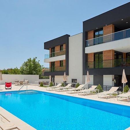 Georgiy Lux Apartments Lastva Grbaljska Zewnętrze zdjęcie